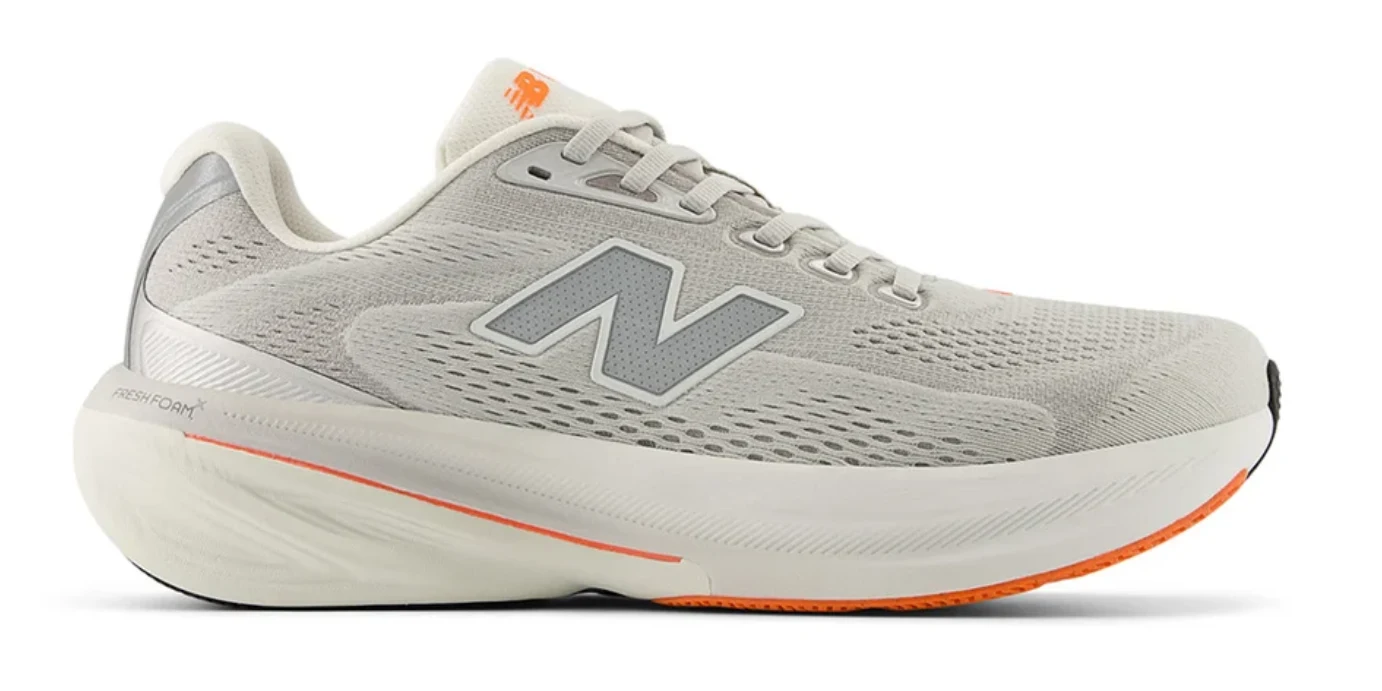 New Balance 860 v15