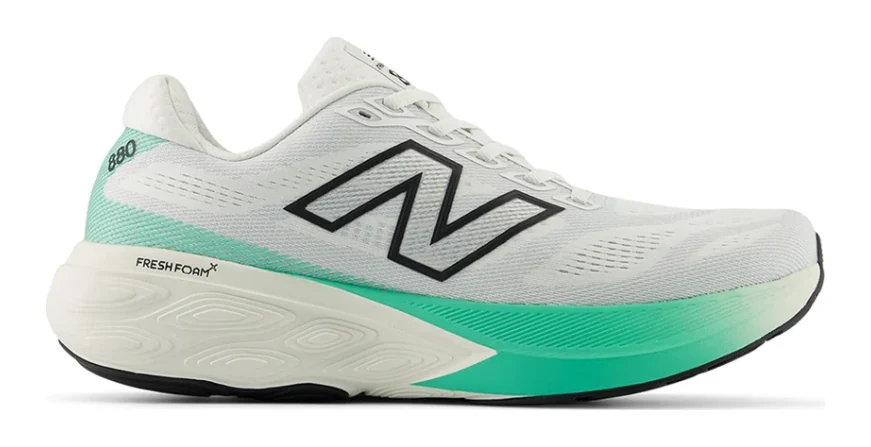 New Balance 880 v15